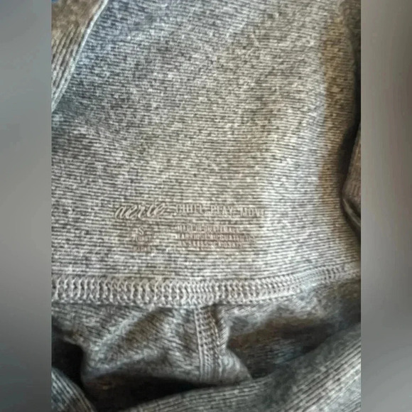 Aerie - Small Long Leggings - Picture 2 of 7